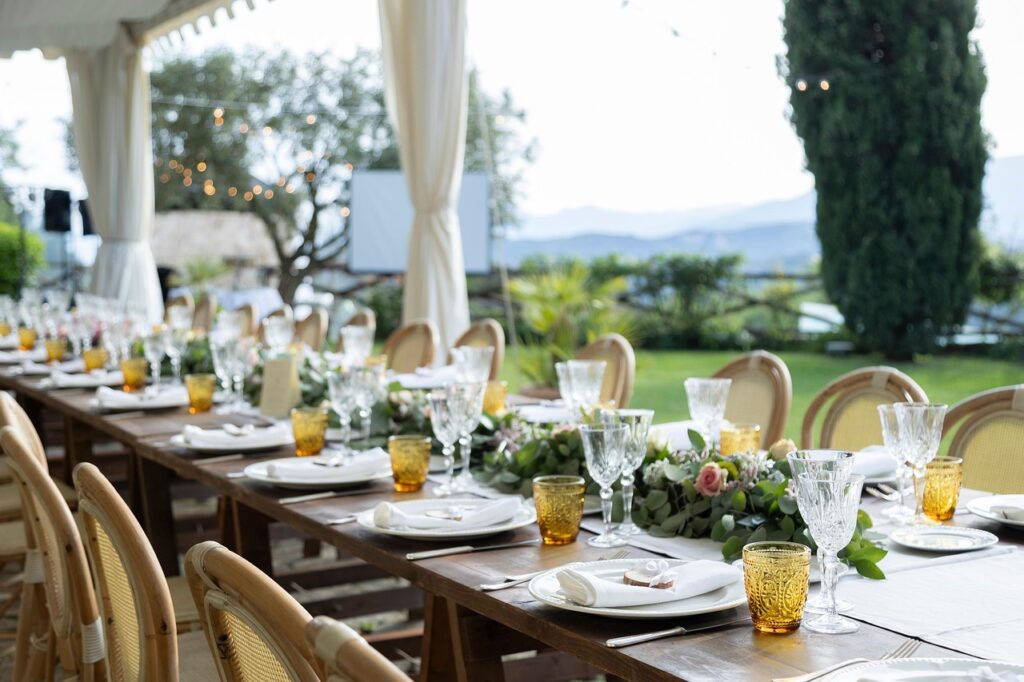 table, wedding, celebration, romantic, dinner, launch, marriage, dishes, luxury, country, chic, tuscany